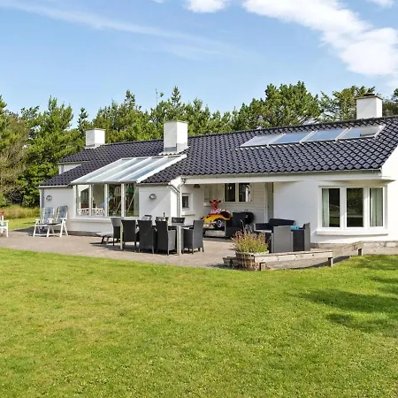 Holiday home Fatima - 800m From The Sea In Nw Jutland By Interhome